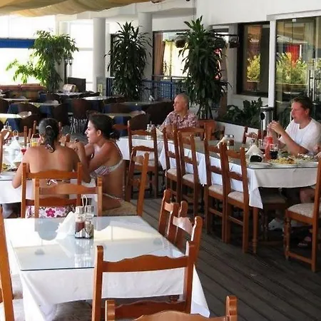 Hotel Mariandy Larnaca