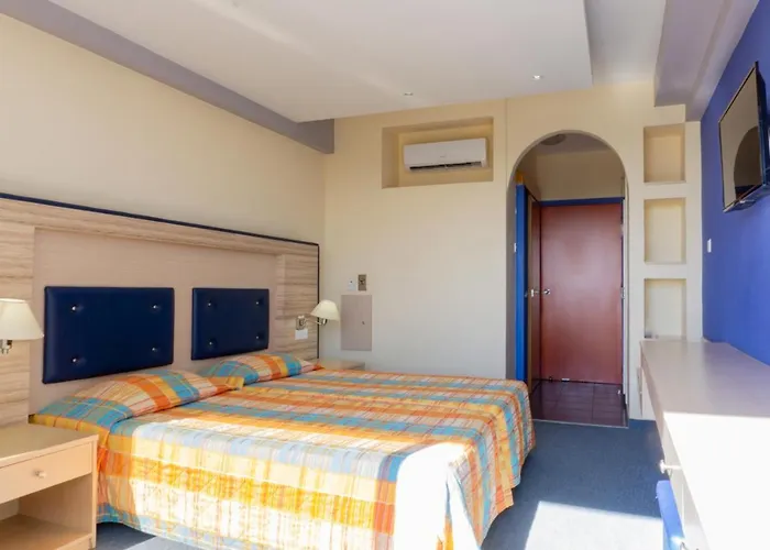 Mariandy מלון לרנקה