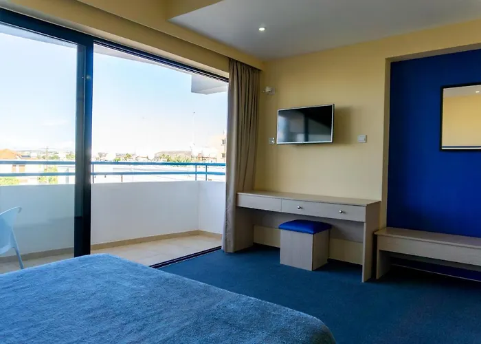 מלון Mariandy לרנקה