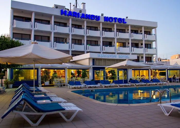 Mariandy מלון לרנקה